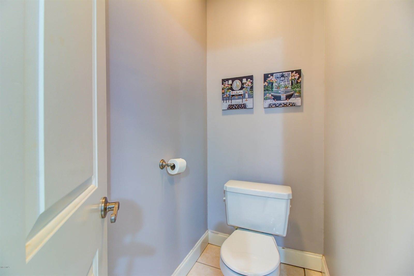 13984 N White Swan Cv, Gulfport, MS 39503