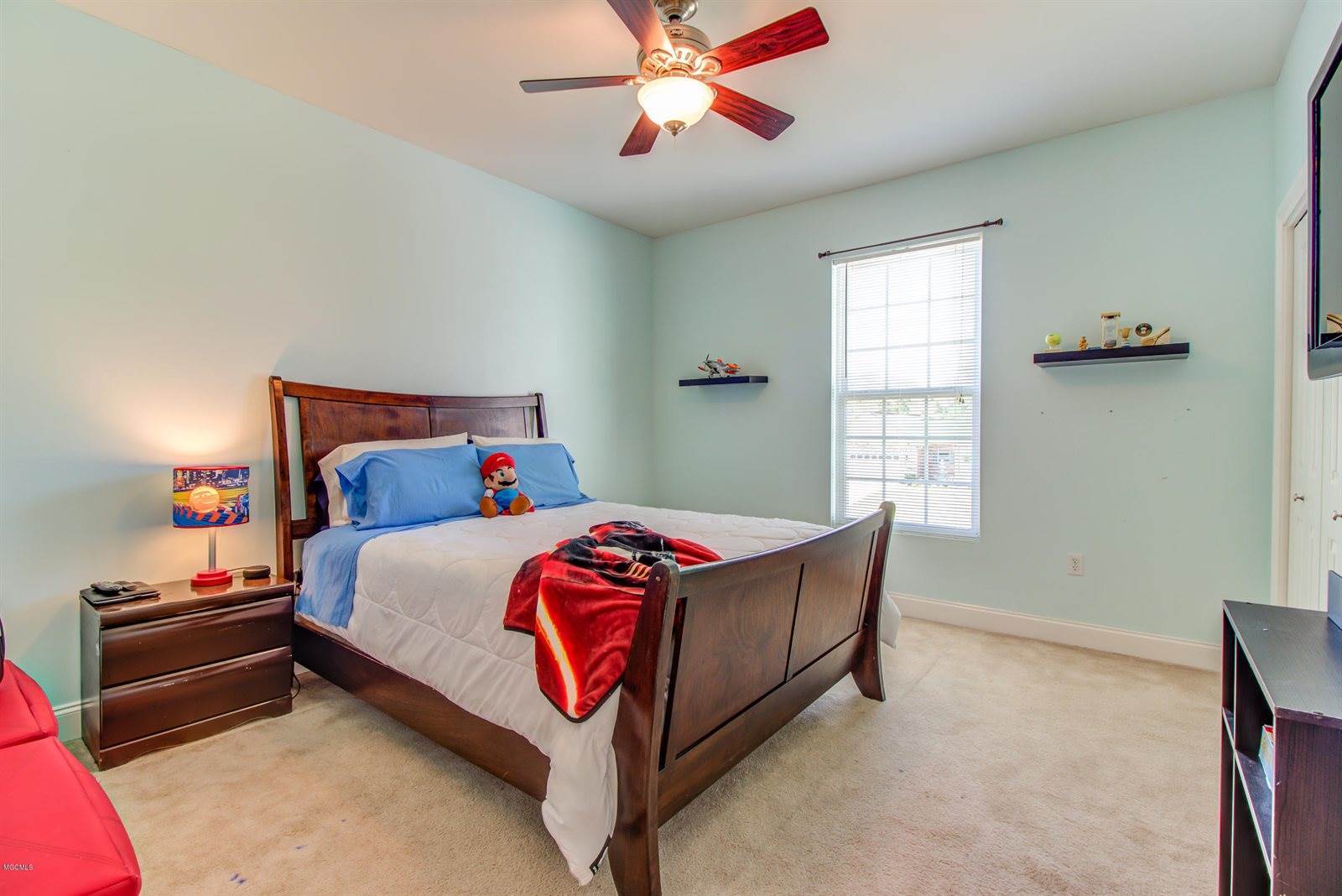 13984 N White Swan Cv, Gulfport, MS 39503