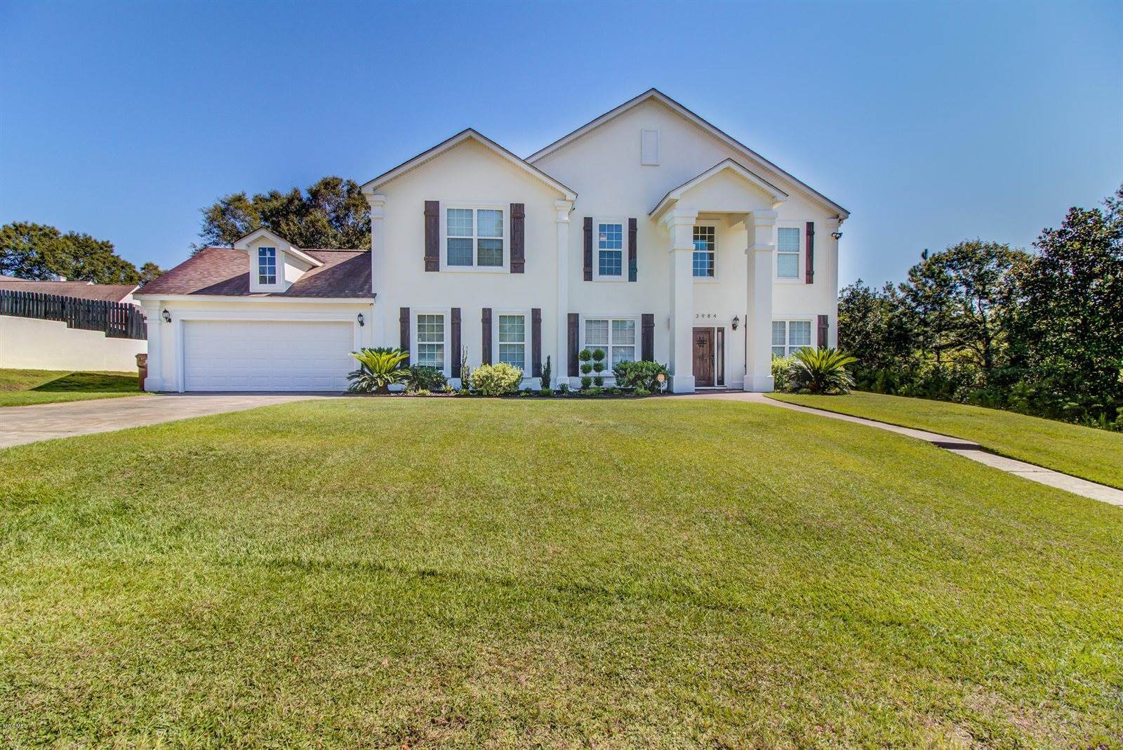 13984 N White Swan Cv, Gulfport, MS 39503