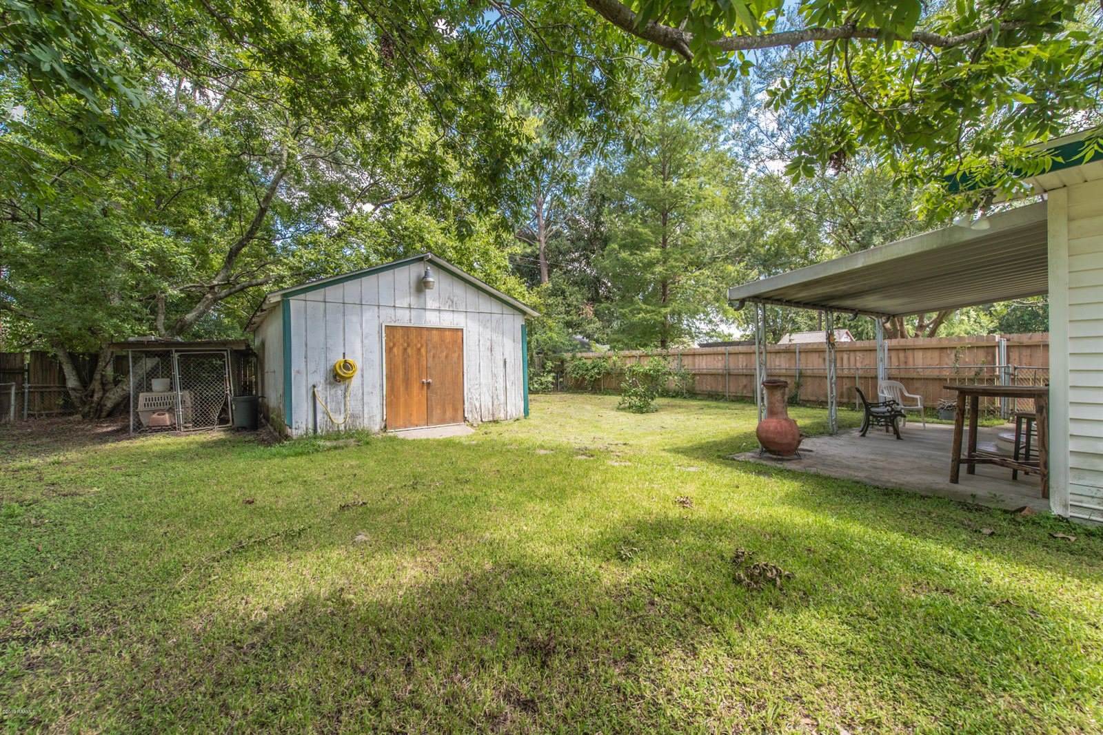 214 Belle Dame Drive, Lafayette, LA 70506