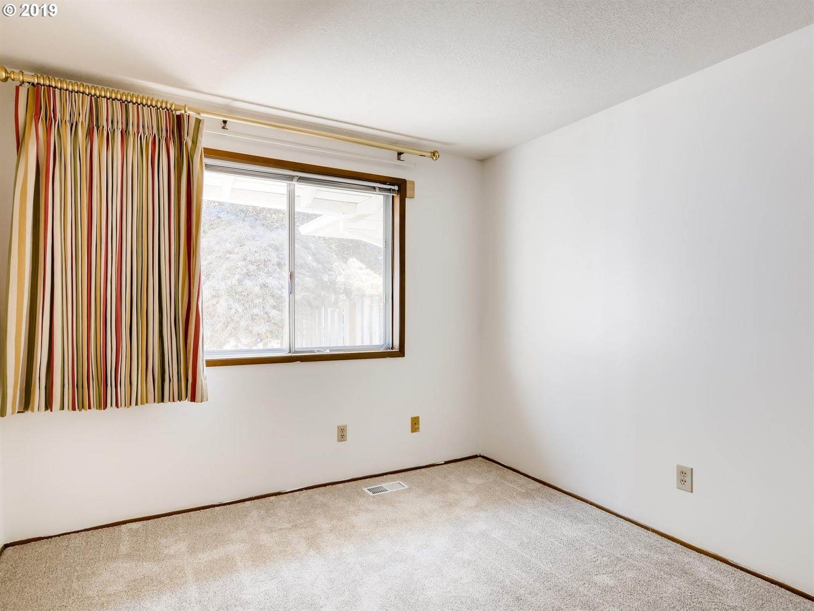 5053 SW Rocklynn Pl, Beaverton, OR 97005