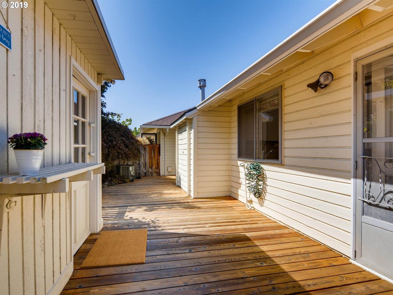 5053 SW Rocklynn Pl, Beaverton, OR 97005