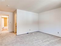 5053 SW Rocklynn Pl, Beaverton, OR 97005
