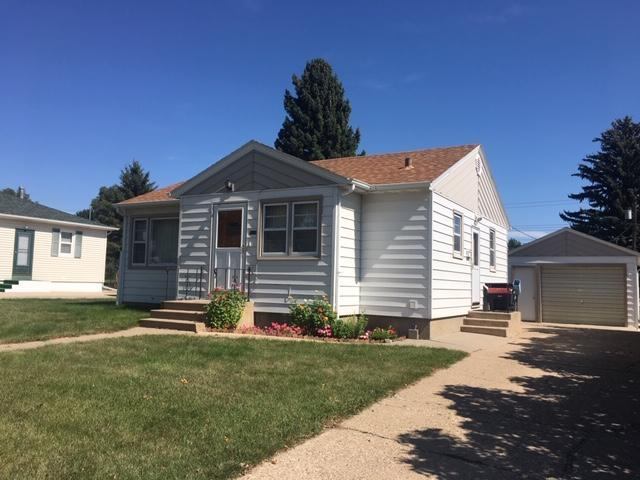 511 N 23rd Street, Bismarck, ND 58501