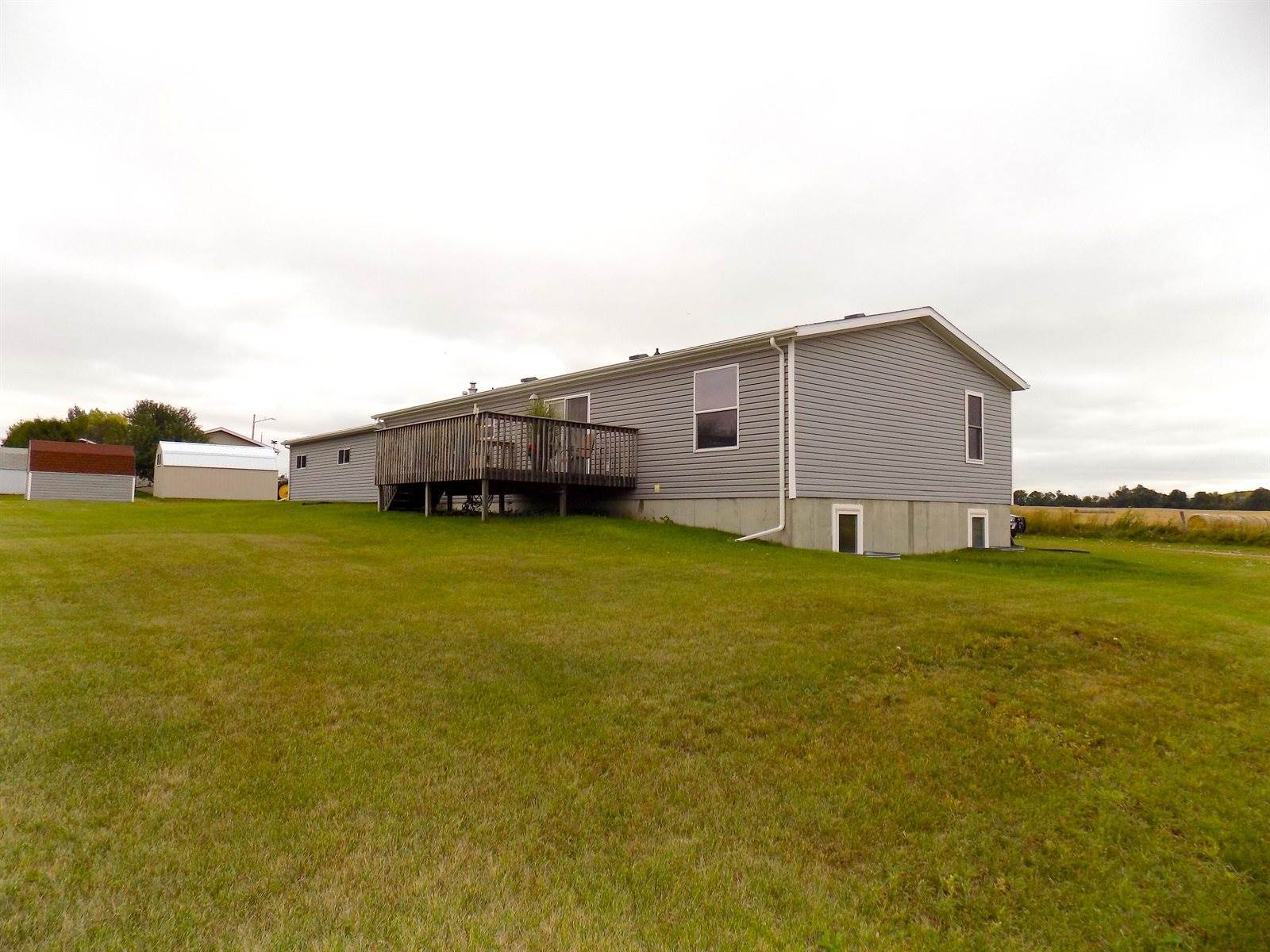 810 Pine Avenue, New Salem, ND 58563