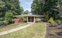 241 Rutledge Dr, McMurray, PA 15317