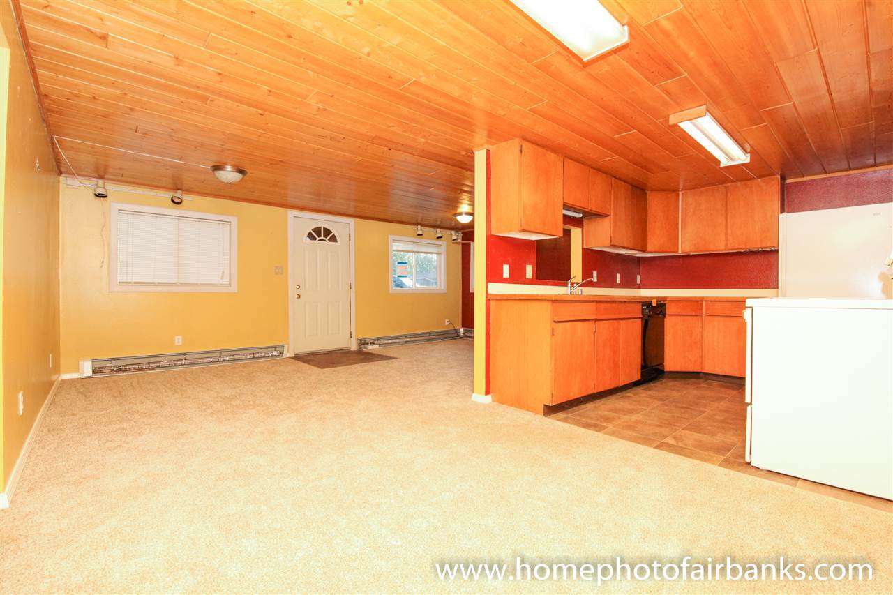 2720 Perimeter Drive, North Pole, AK 99705