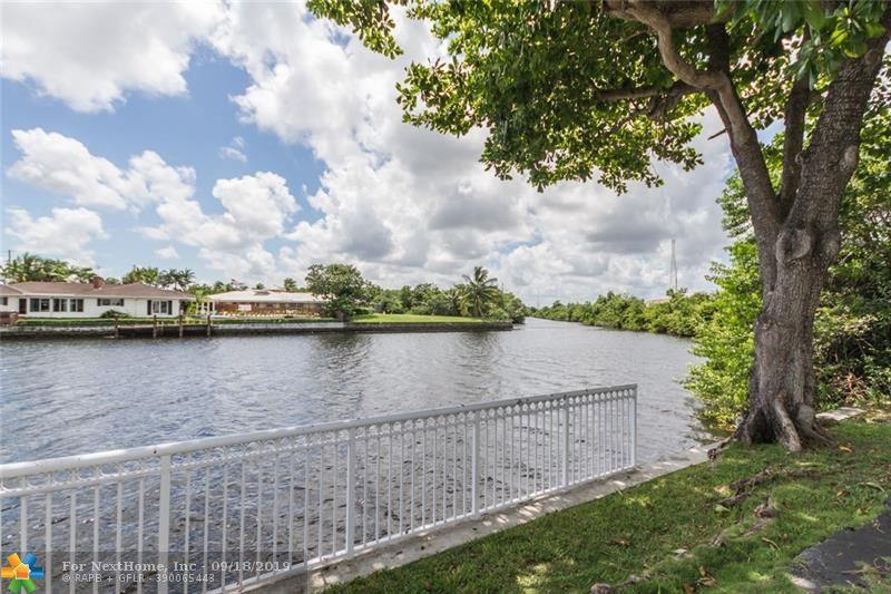 1150 NW 30th Ct, #205, Wilton Manors, FL 33311