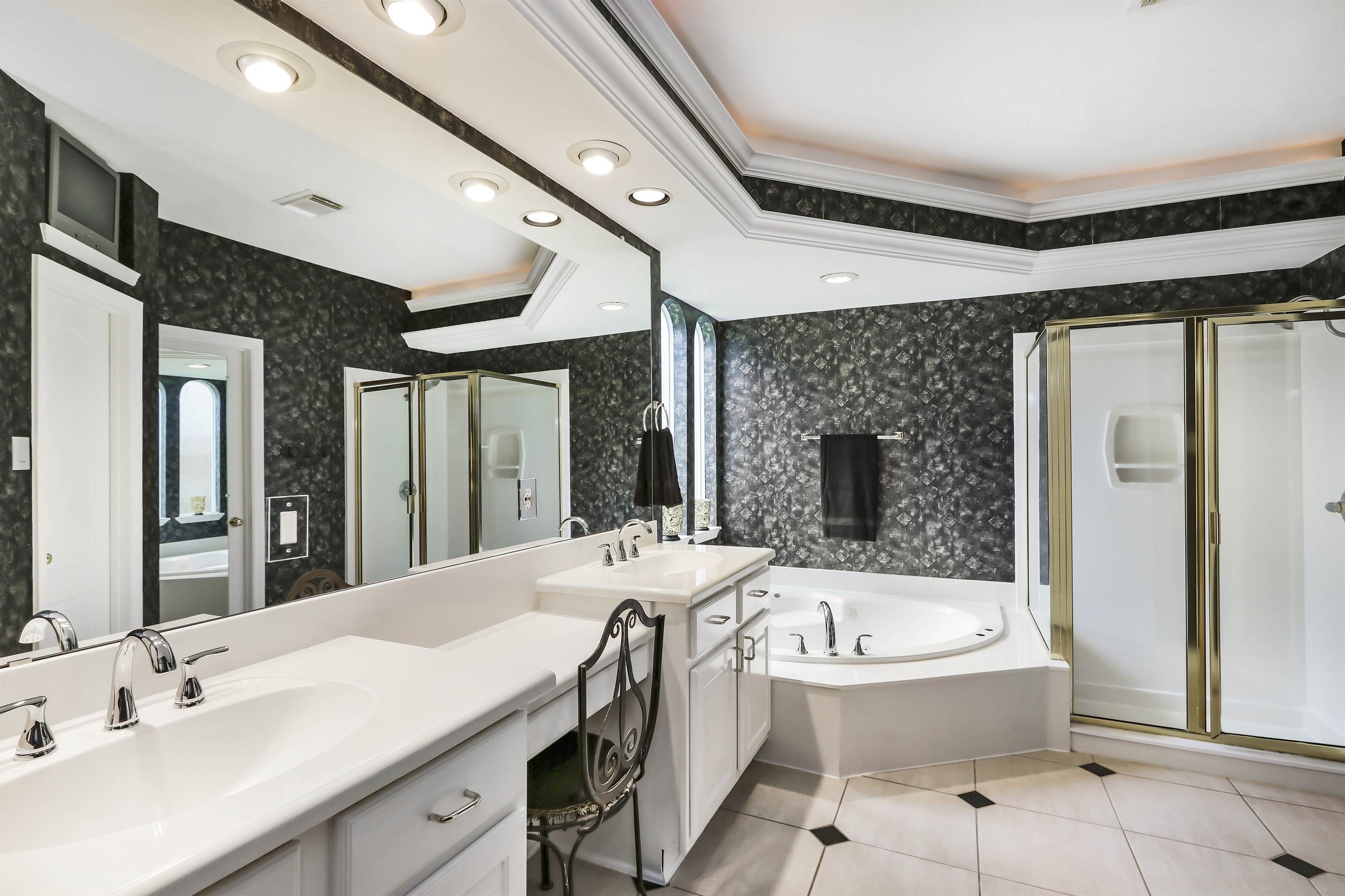 16406 Darby House Street, Cypress, TX 77429