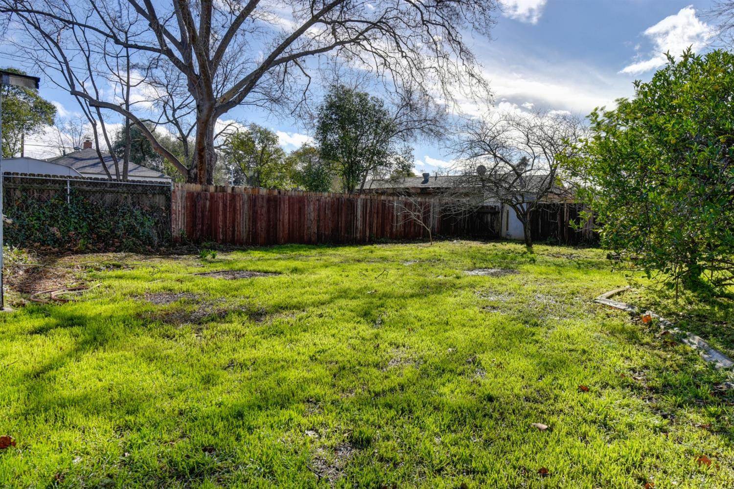 3840 13th Avenue, Sacramento, CA 95820