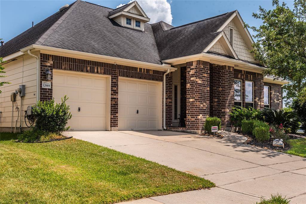 12919 Misty Lantern Lane, Houston, TX 77044