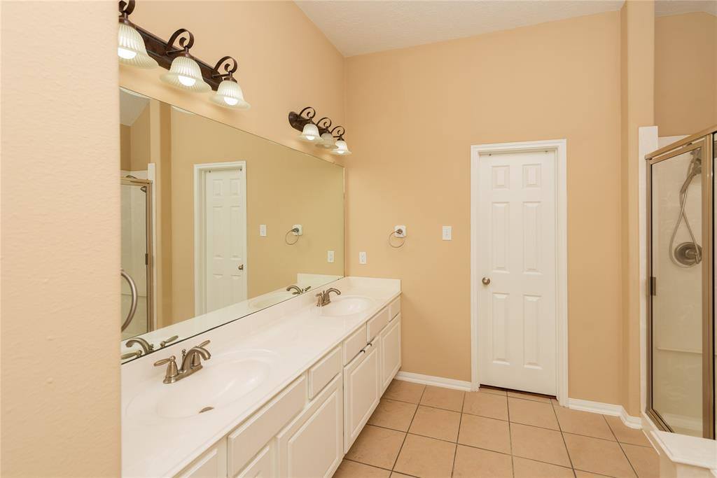 12919 Misty Lantern Lane, Houston, TX 77044