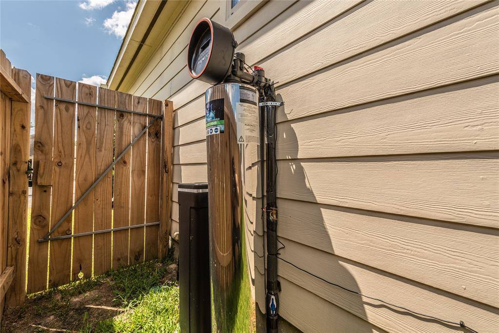 12919 Misty Lantern Lane, Houston, TX 77044