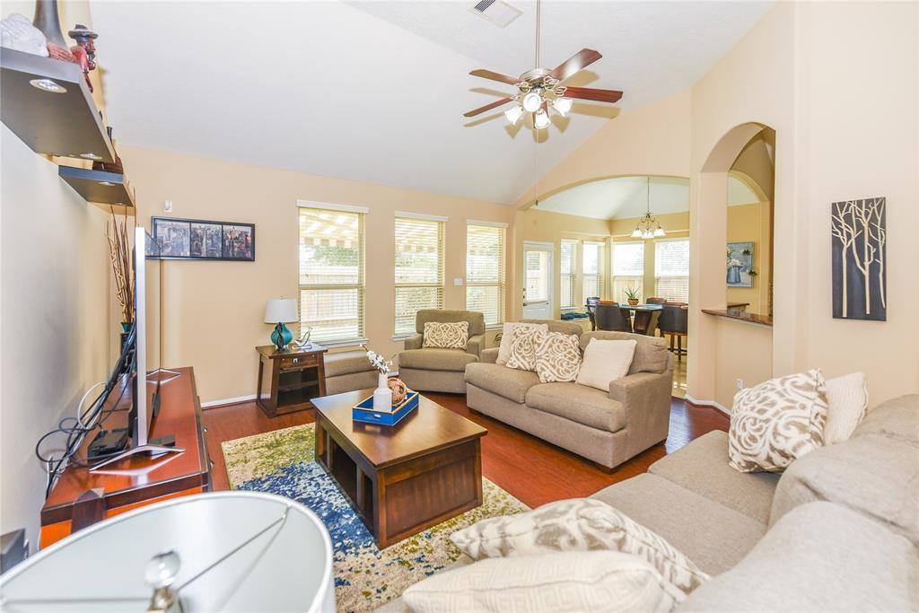 12919 Misty Lantern Lane, Houston, TX 77044