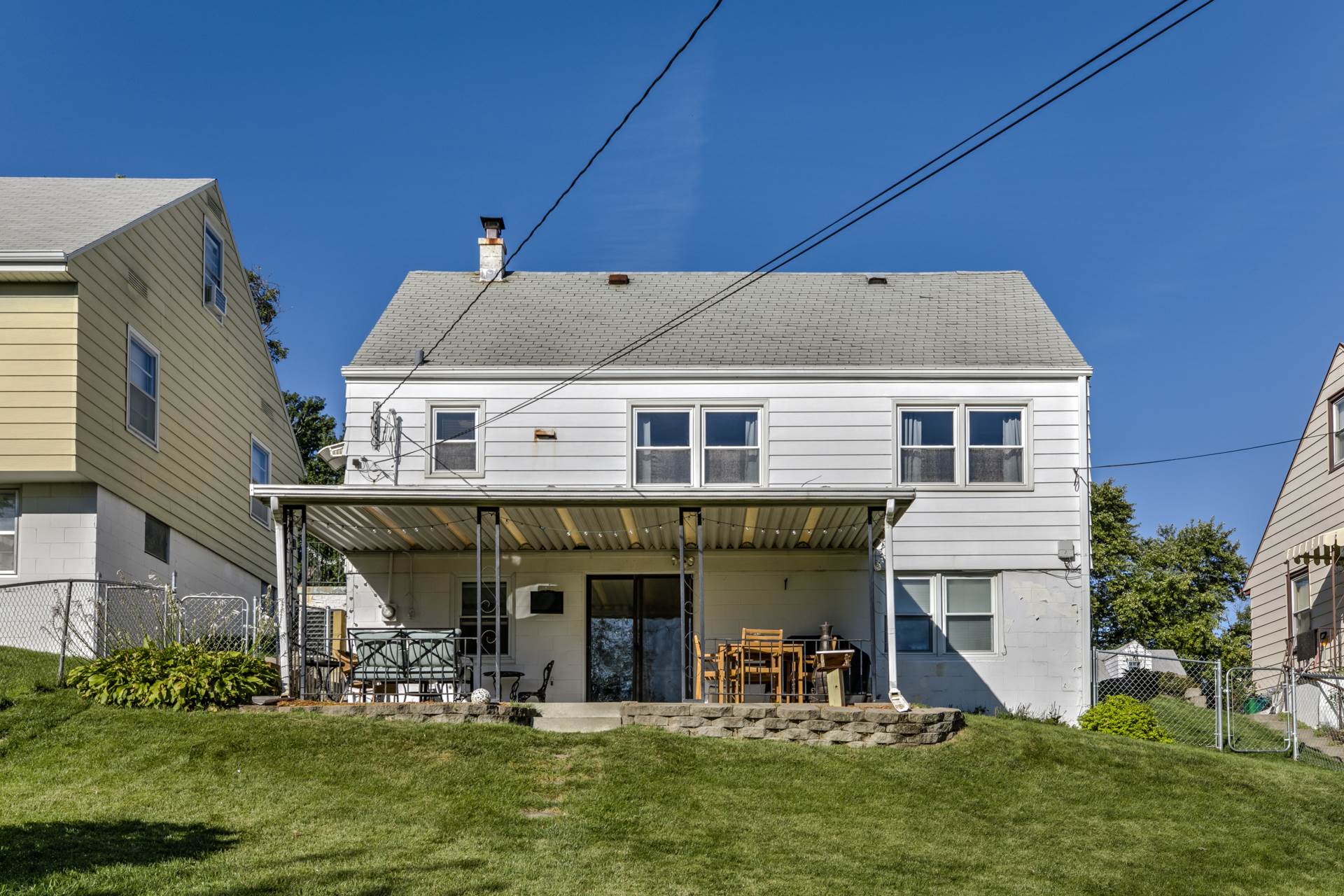 2115 S 49 Ave, Omaha, NE 68106