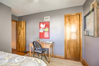 2115 S 49 Ave, Omaha, NE 68106