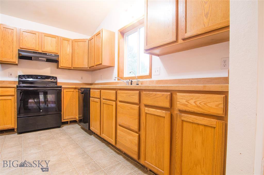 350 Mountain Lion Trail, Bozeman, MT 59718