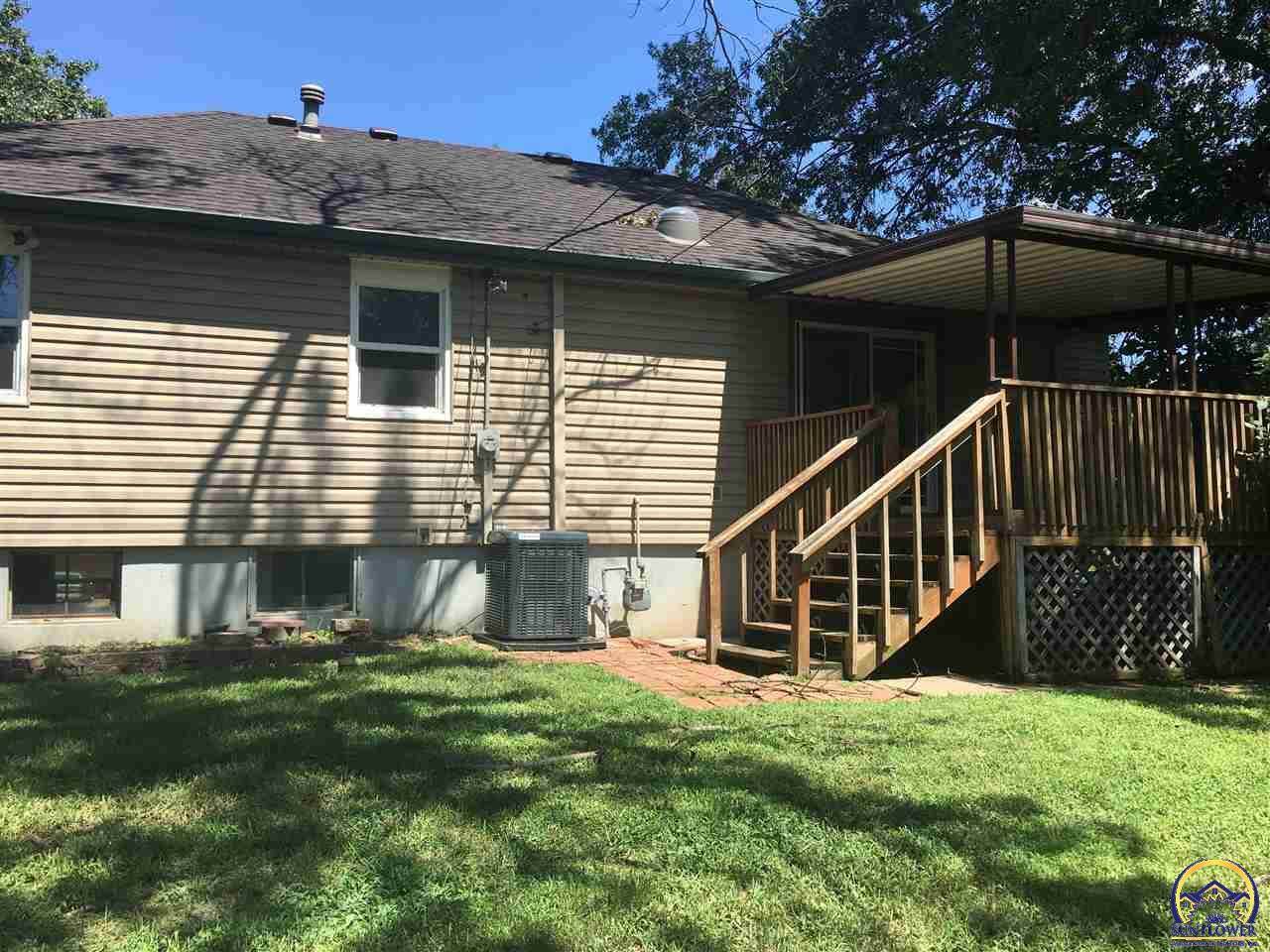 4313 SW 30th Ter, Topeka, KS 66614