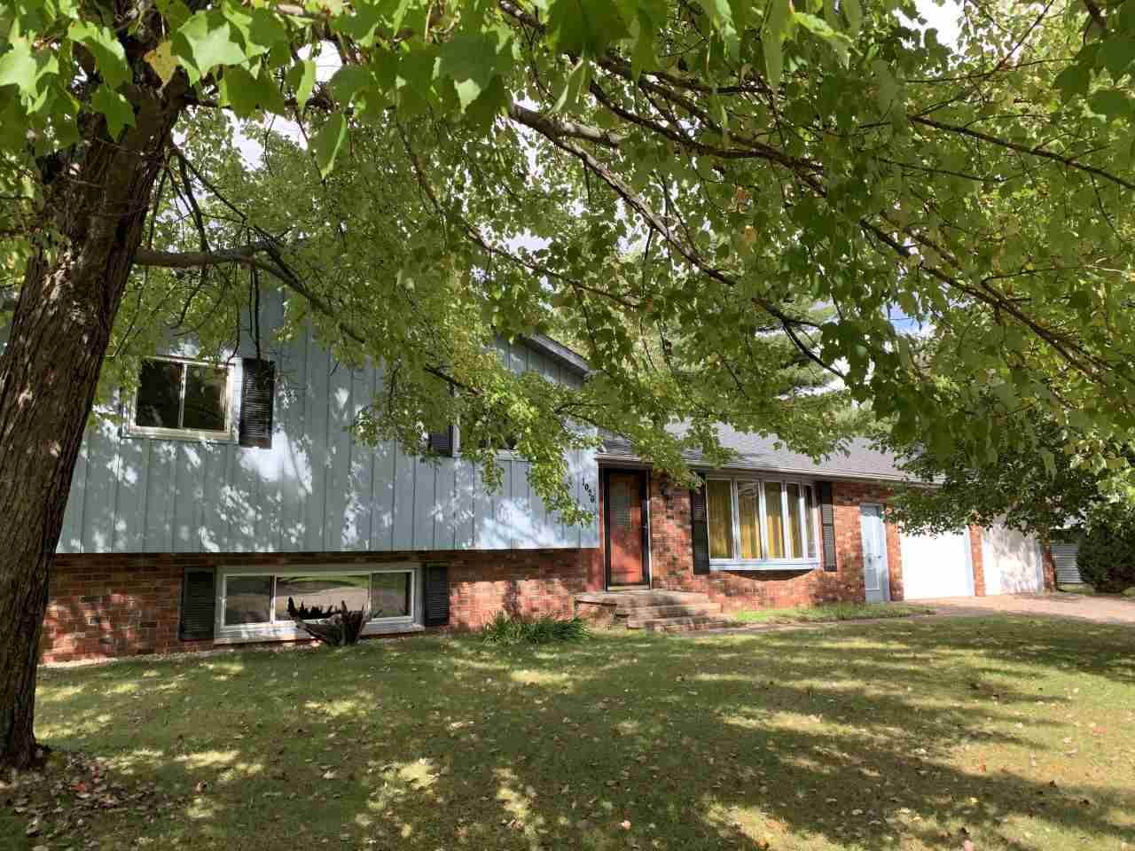 1026 W 5th Street, Nekoosa, WI 54457