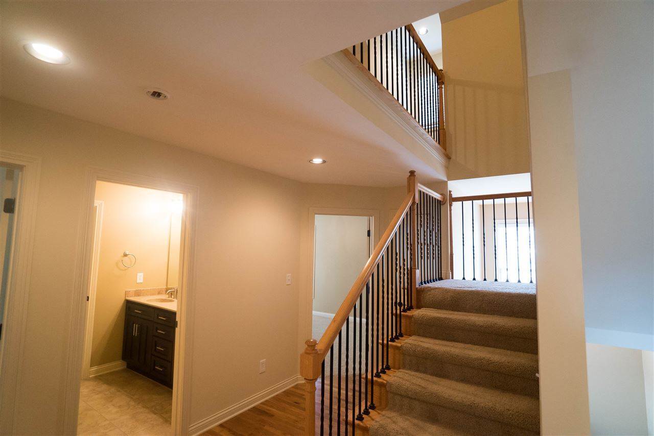 300 E Promenade, Bowling Green, KY 42103