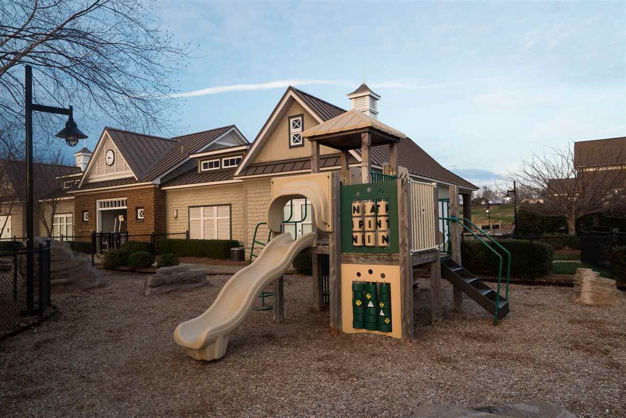 300 E Promenade, Bowling Green, KY 42103