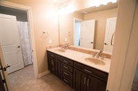 300 E Promenade, Bowling Green, KY 42103