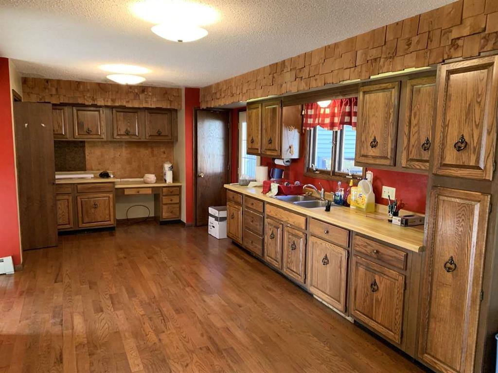 2132 County Road Xx, Kronenwetter, WI 54455