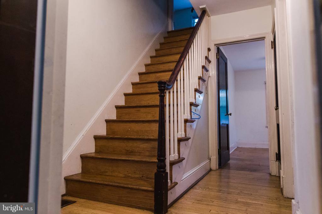 811 West Trindle Road, Mechanicsburg, PA 17055