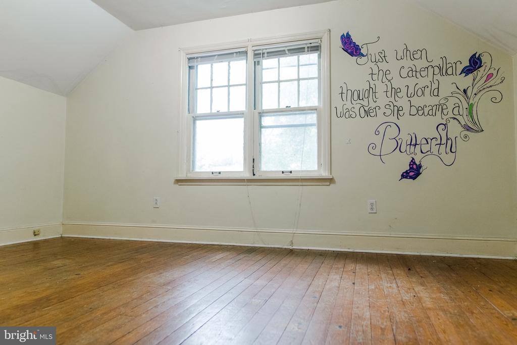 811 West Trindle Road, Mechanicsburg, PA 17055