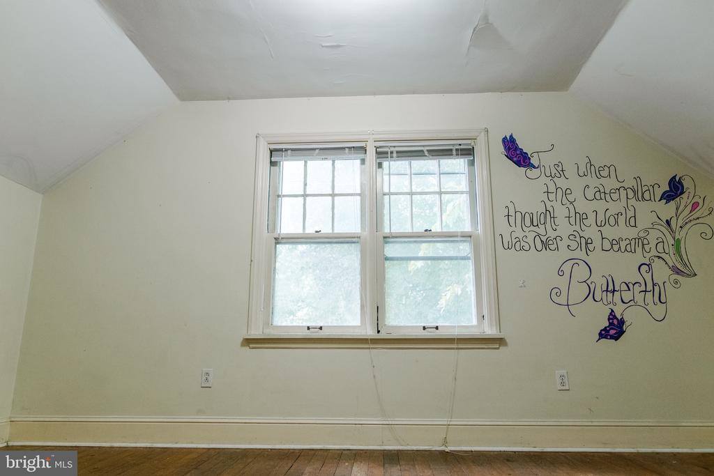 811 West Trindle Road, Mechanicsburg, PA 17055