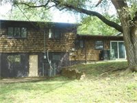 3649 SW Twilight DR, Topeka, KS 66614