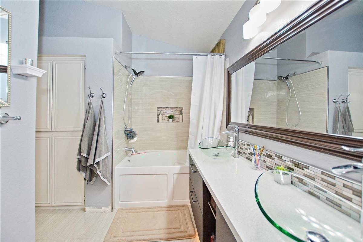 3950 Dove Tree Avenue, Rialto, CA 92377