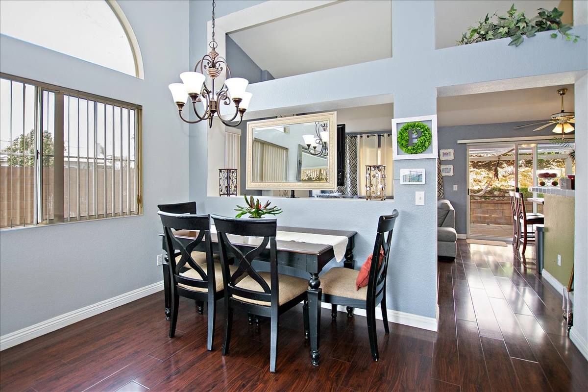 3950 Dove Tree Avenue, Rialto, CA 92377