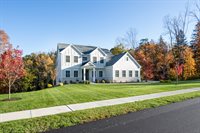 227 Tamarack Dr, Mars, PA 16046