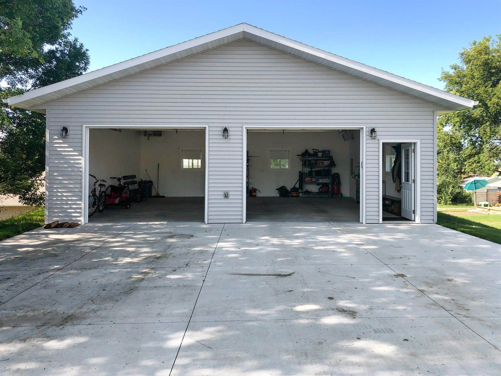 411 4th Avenue, Washburn, ND 58577