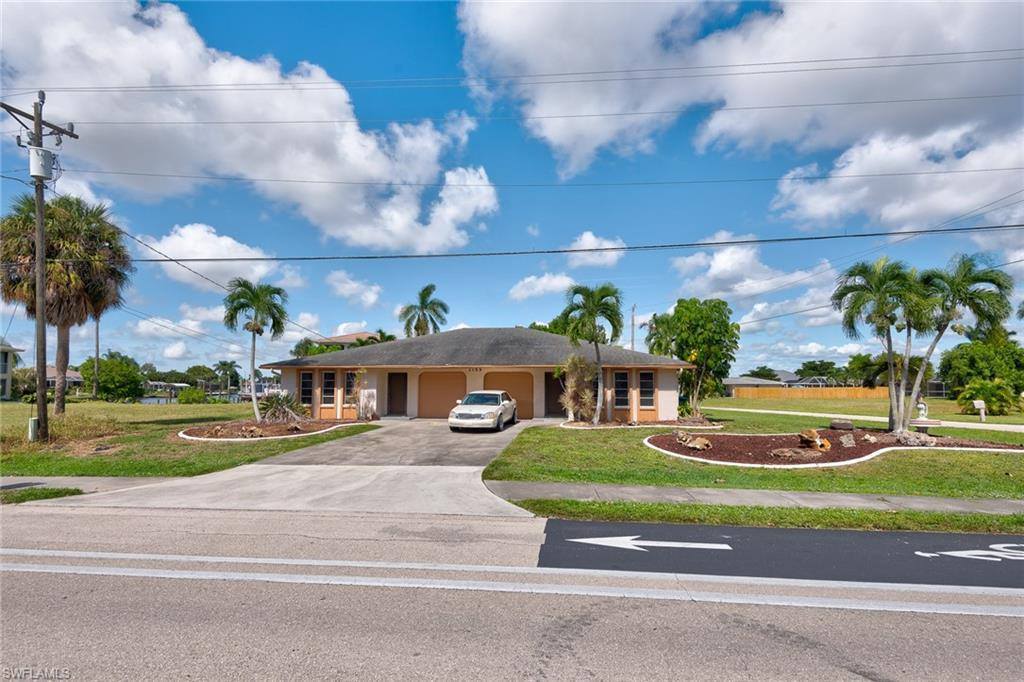 1755 Beach Pky, Cape Coral, FL 33904