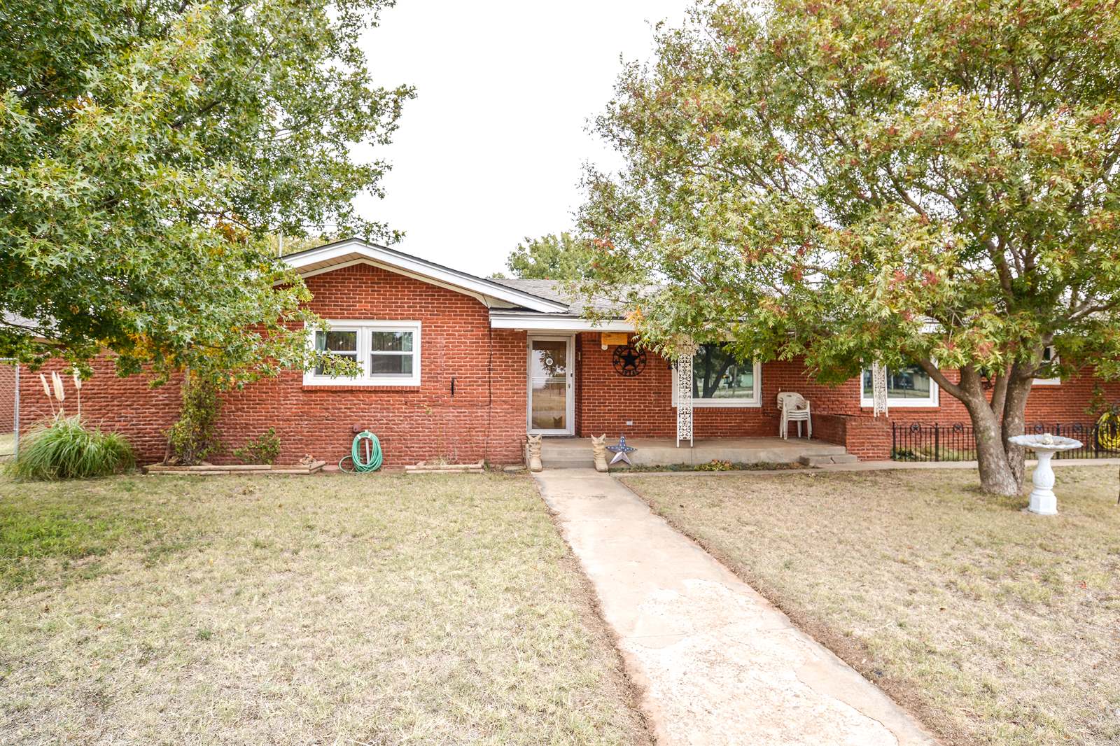 1602 Green Avenue, Wilson, TX 79381