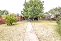 1602 Green Avenue, Wilson, TX 79381