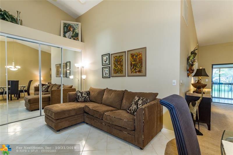 5585 Munsel Ln, #203, Boynton Beach, FL 33437