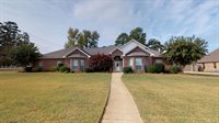 6901 Sugarland Dr, Texarkana, AR 71854