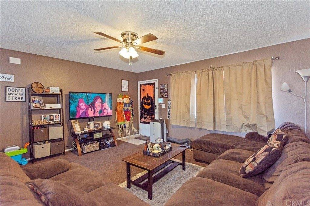 21445 Nisqually Road, Apple Valley, CA 92308