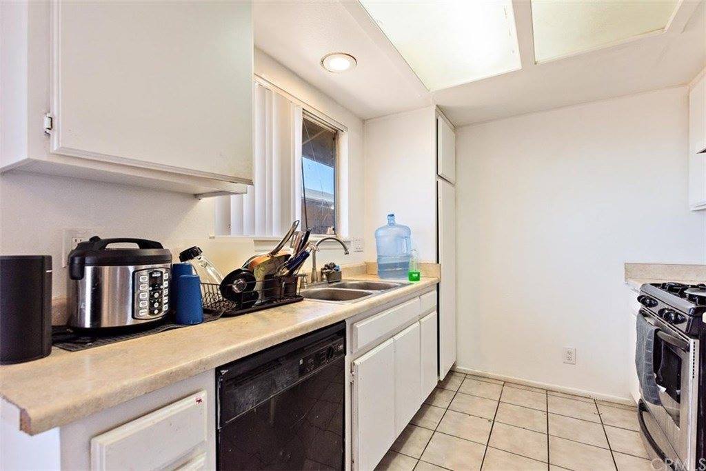 21445 Nisqually Road, Apple Valley, CA 92308