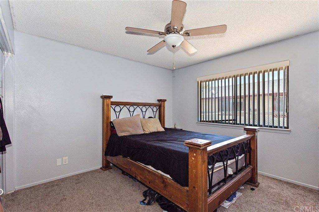 21445 Nisqually Road, Apple Valley, CA 92308