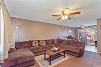 21445 Nisqually Road, Apple Valley, CA 92308