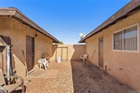 21445 Nisqually Road, Apple Valley, CA 92308