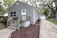 925 SW Saline ST, Topeka, KS 66606