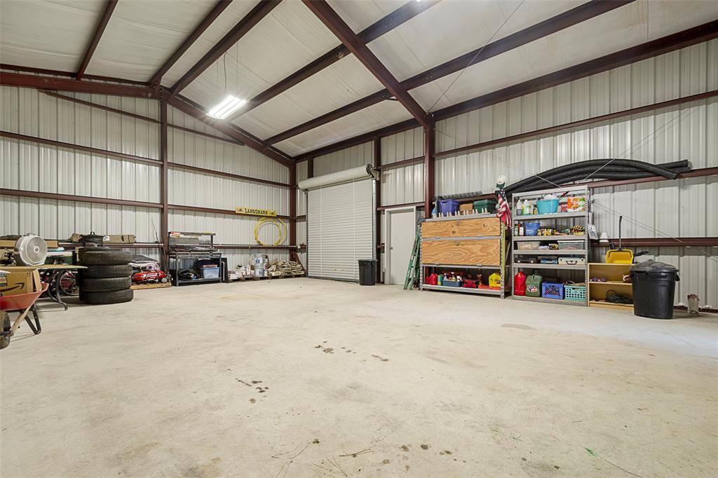23765 Pinewood Valley Drive, Hockley, TX 77447