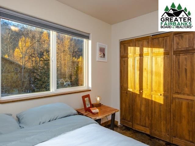 305 Old Dawson Road, Girdwood, AK 99587