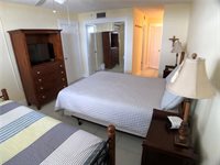 7850 Byron Ave, Miami Beach, FL 33141