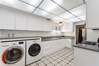 10410 Mcvine Avenue, Sunland, CA 91040